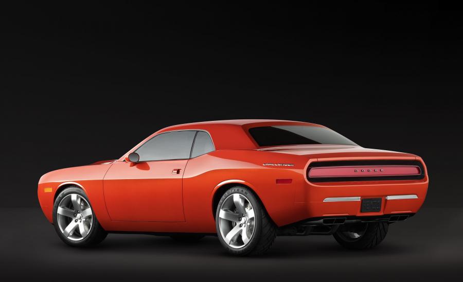  Dodge Challenger 2006 года  (фото 13 из 57)